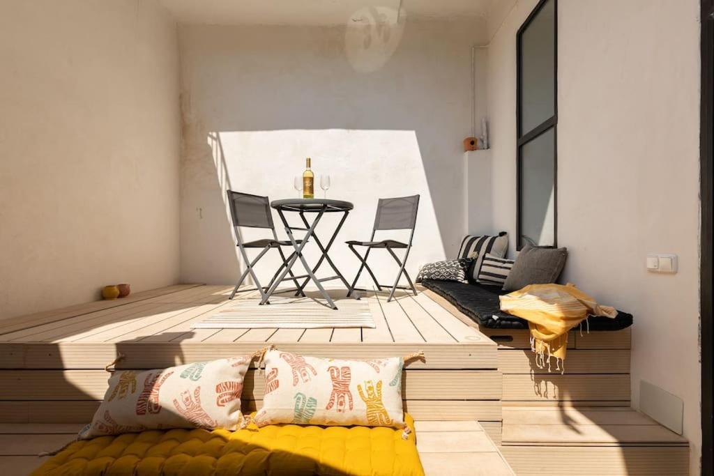 Cozy Loft Patio+Pool +Wifi Apartment Valencia Exterior photo